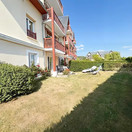 Le Jardin De - A 10 Min A Pied De La - Tennis & Equitation A Cote
